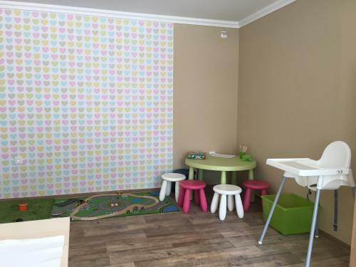 Hostal R�zsakert Apartmanh�z