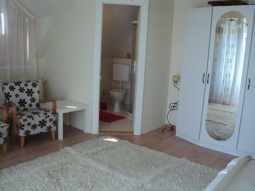 O�zis Apartmanh�z