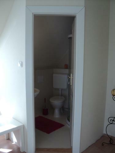 O�zis Apartmanh�z