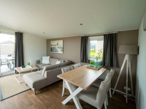 Holiday Home Europacs Resort Markermeer-7