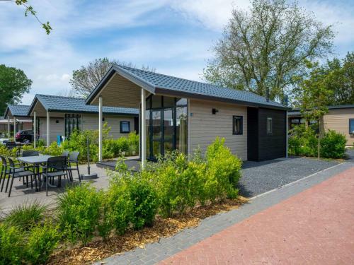 Holiday Home Europacs Resort Markermeer-1