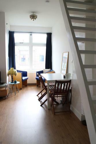 Bed & Breakfast Bussum Room On The Top