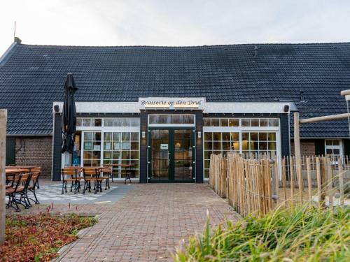 Holiday Home Resort de Kraaijenbergse Plassen-5