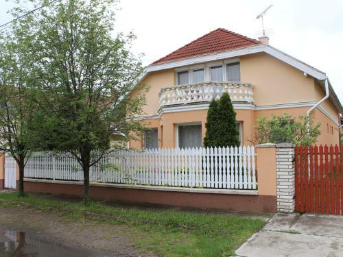 Apartamento Tulip�n Vend�gh�z