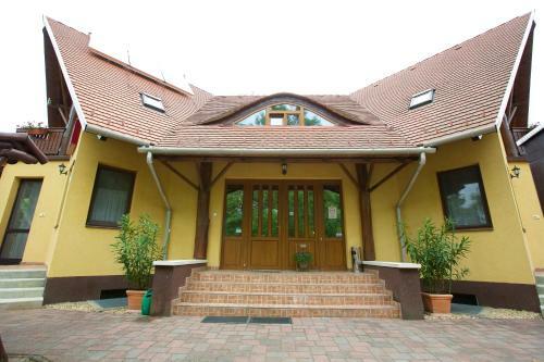 Harm�nia Apartman