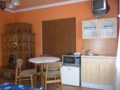Hostal Emese Apartman