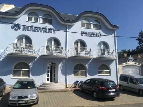 M�rv�ny Hotel