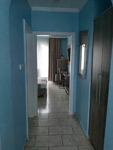 M�rv�ny Hotel