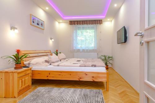 Ill�s Apartman