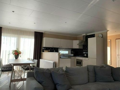Hotel Type C Comfort 6 Persons