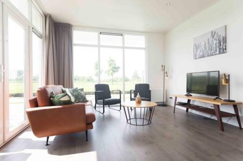 Hotel Pdij Deluxe 6 Personen