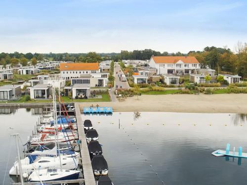 Holiday Home Europarcs Resort Veluwemeer-11