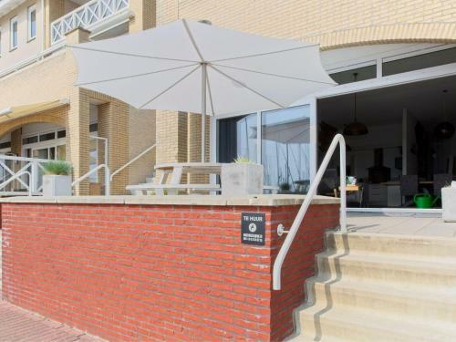 Ideal Apartment In Ouddorp With Private Terrace