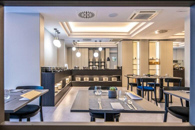 Hotel D�lib�b