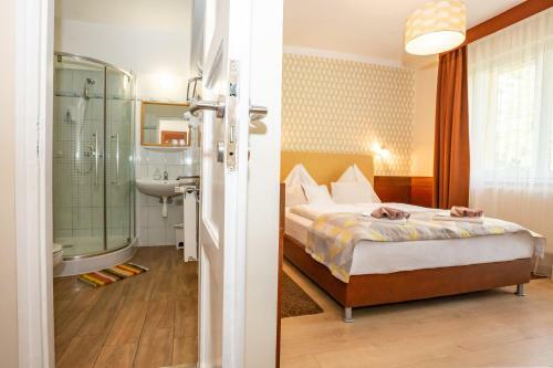 Hotel P�vai