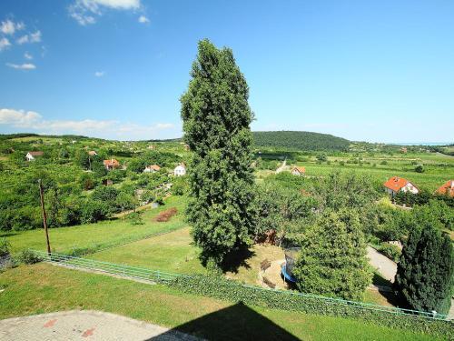 Apartment Balatonalmadi Felsoors