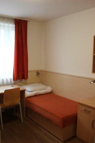 Albergue Famulus Koll�gium