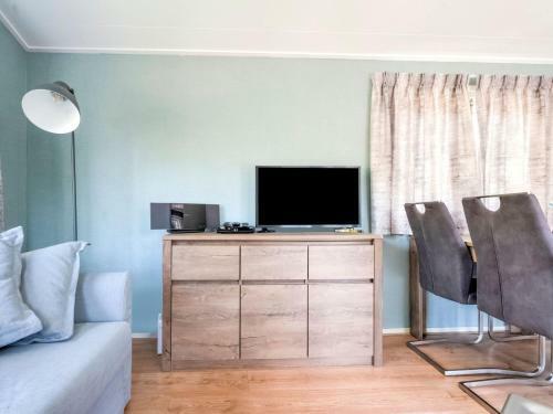 Charming Chalet In Stegeren Near Forest