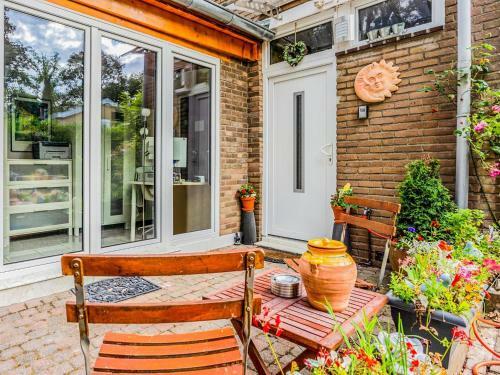 Secluded Holiday Home In Tegelen With Garden