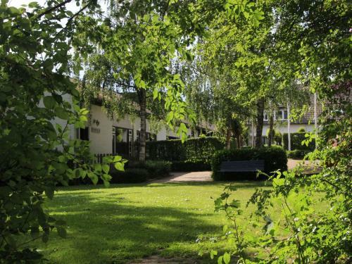 Secluded Holiday Home In Ulestraten With Garden
