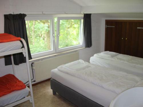Secluded Holiday Home In Ulestraten With Garden