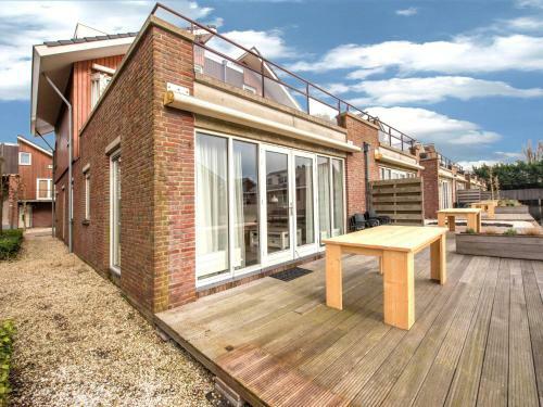 Holiday Home de Meerparel-3