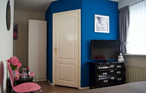 Hostal The Studio Guesthouse