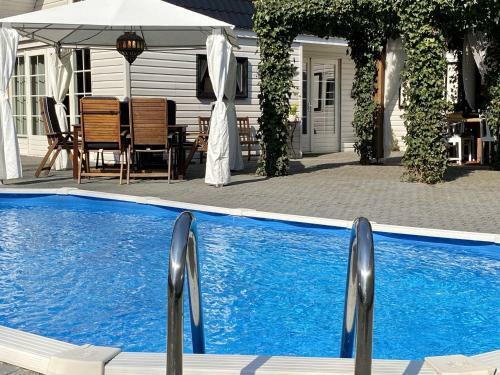 Fascinating Holiday Home In Wateren With Private Swimming Pool