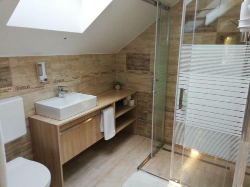 Hostal Dar�zshegyi Vend�gh�z