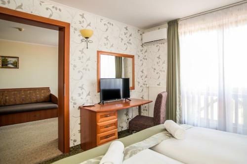 Hotel Nar�d & Park
