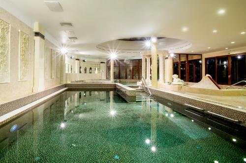 Hotel Nar�d & Park