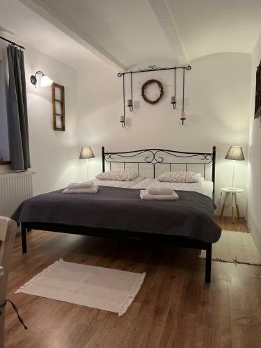 Hostal Cseri Porta