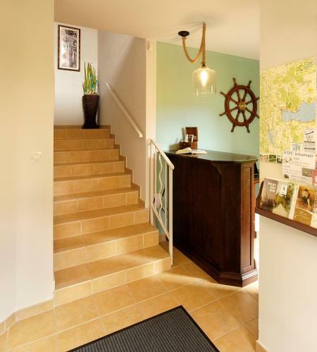 Hostal Hull�m Villa B&B