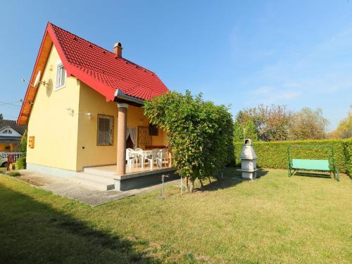 Villa Balatonkereszt�r 4