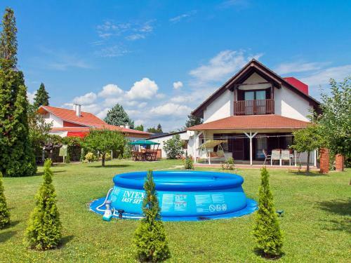Villa Balatonkereszt�r 3