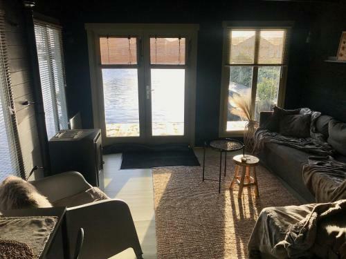 Luxe Houseboat Woonark Woonboot