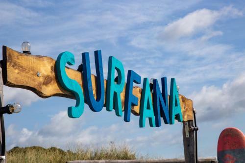 Surfana Beach Hostel Bed & Breakfast Vlieland