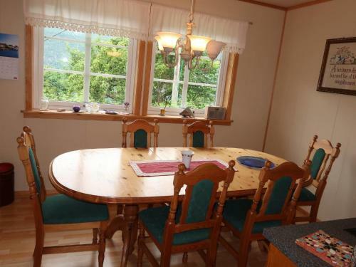 Holiday Home Nedtunet �se - Fjs622