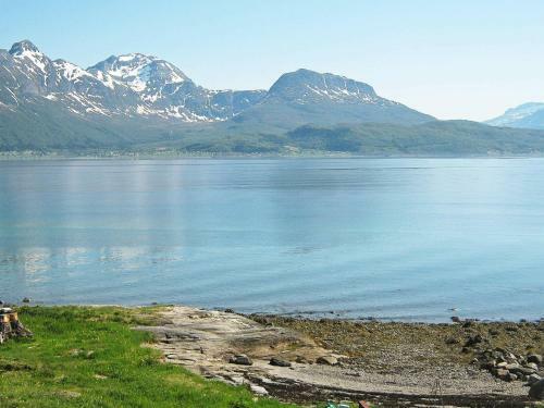 Three-bedroom Holiday Home In Hamnvik 1
