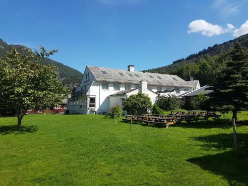 Hotel Folgefonn Gjestetun