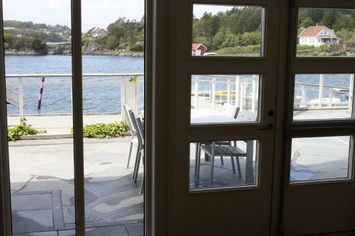Villa Stayplus Exclusive Seafront Holiday Home