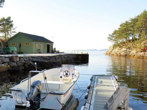 Holiday Home Solsvika - Fjs125