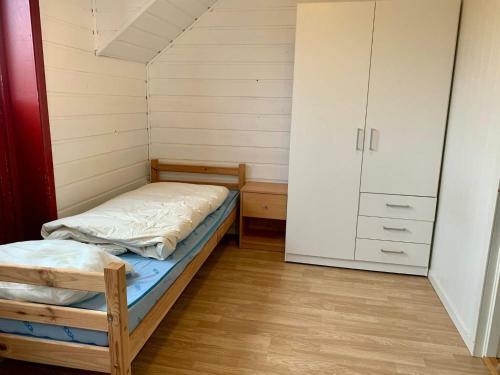 Apartment Tjellst� III