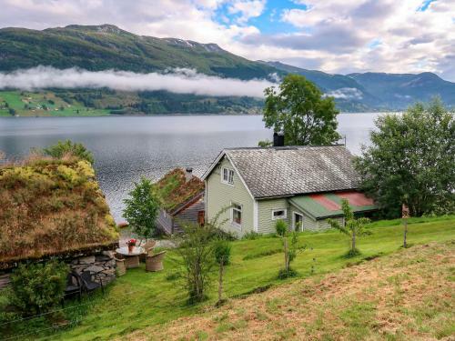 Holiday Home J�lstrablikk - Fjs096
