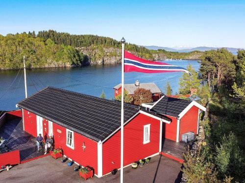 Holiday Home Klokkarvik II