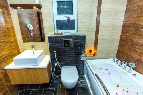 Hotel Kathmandu Suite Home