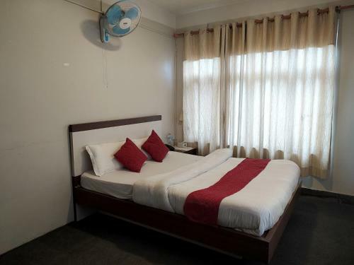 Hotel Club Orchid Inn