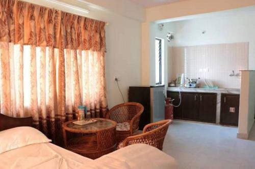 Hotel Holiday Home And Apartment