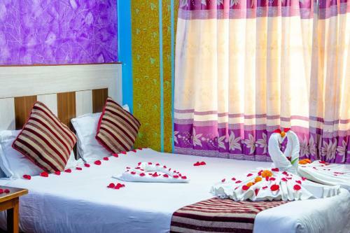 Hotel Middle Point