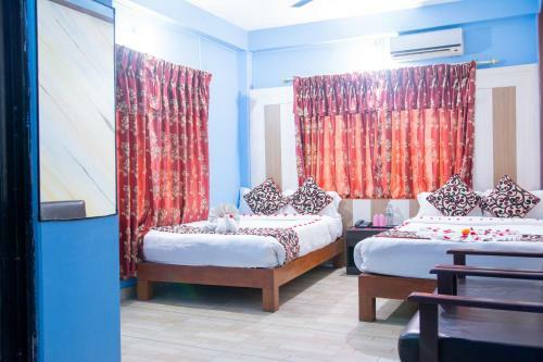 Hotel Middle Point